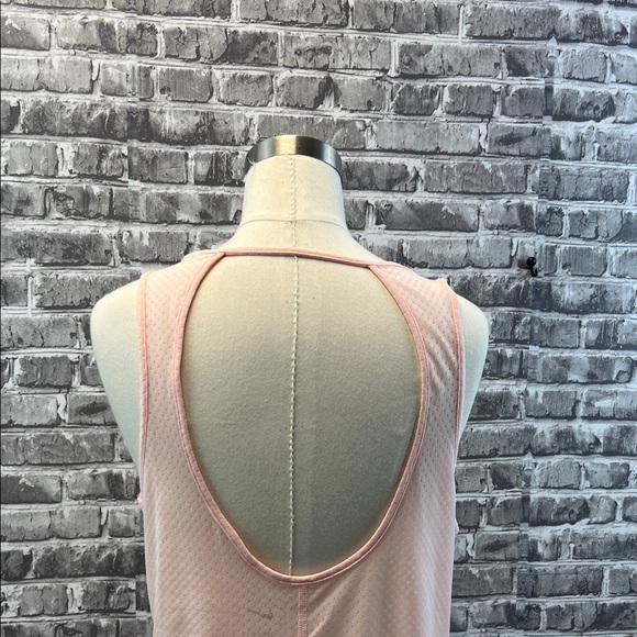 Nike Light Pink Tank‎ Top for Women - Picture 6 of 11